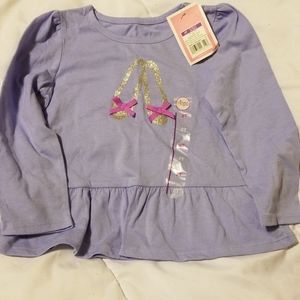 Girl's Circo size 2T longsleave shirt